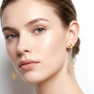 گوشواره LV